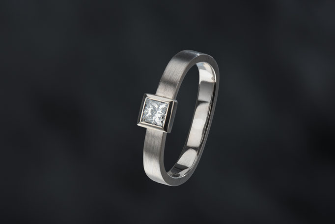 Produktnummer 0103 -  Prinzess - Diamant, 585/- Weißgold