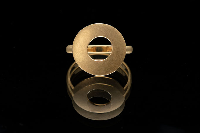 Produktnummer 6734  - 750/- Gelbgold