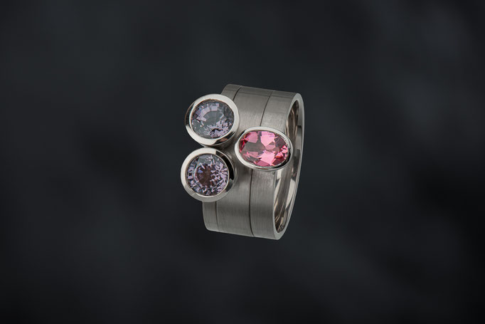 Produktnummer 4315 - 585/- Weißgold,  Spinelle, rosa Turmalin