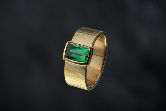 Produktnummer 0054 - Turmalin - 750/- Gelbgold