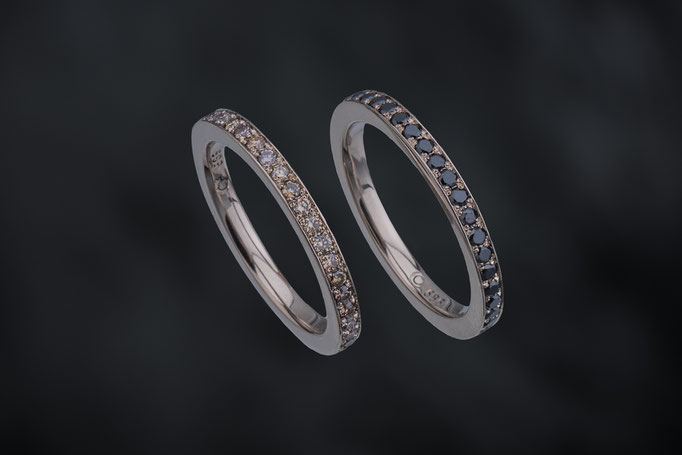 Produktnummer 4059 - 585/- Weißgold, schwarze und braune Brillanten