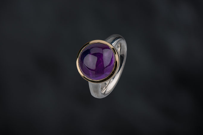 Produktnummer 4551 - 750/- Gelbgold , 925/- Silber,  Amethyst