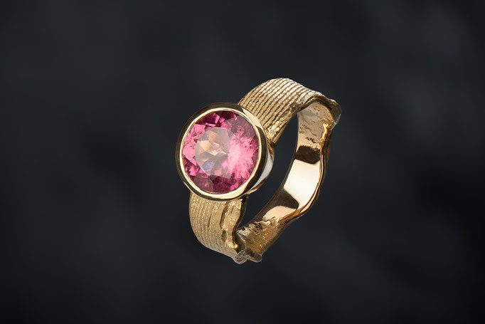 Produktnummer 1870 - Turmalin, 750/- Gelbgold