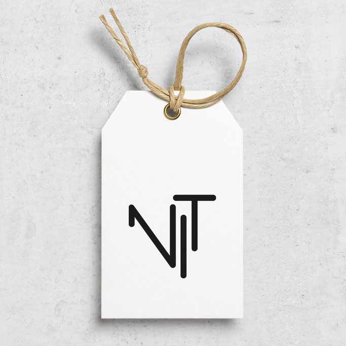 Logo / Branding