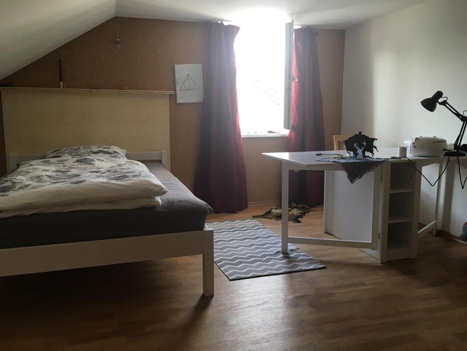 Dachgeschoss Zimmer 1