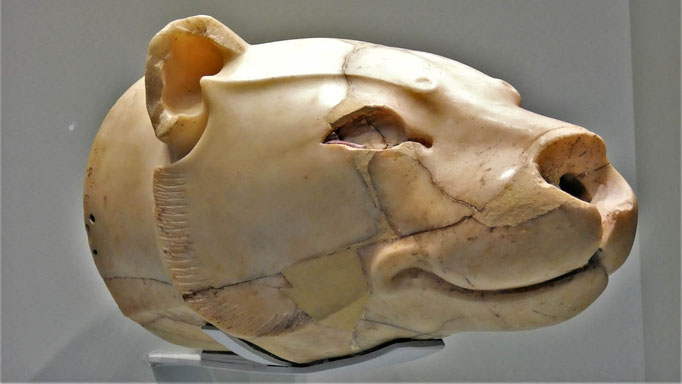 Archäologisches Museum Heraklion - Löwenkopf Rython aus Knossos (1600–1500 v. Chr.) 