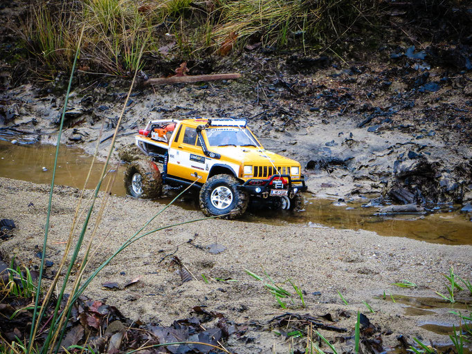 Super-Scale  |  Gerys Jeep Comanche