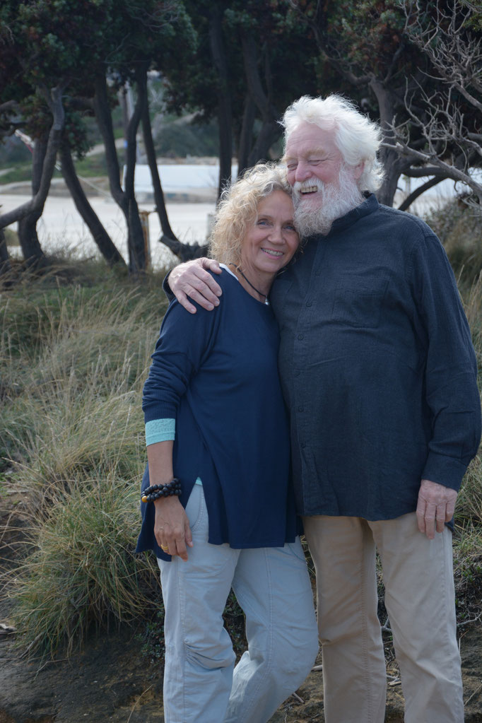 Emily und Peter Hess, Ikaria