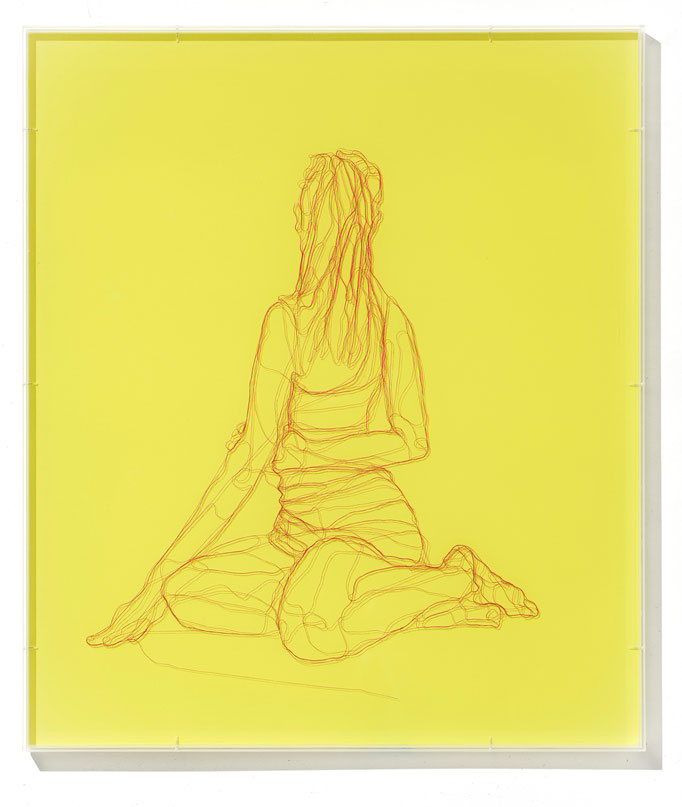 Into Yellow, 2018, Garn auf Acrylglas, 70 x 60 cm