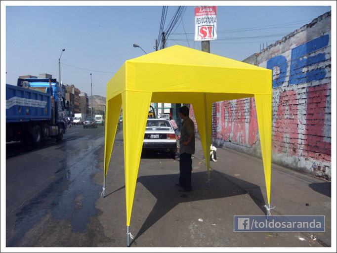toldos pirámide 2m x 2m