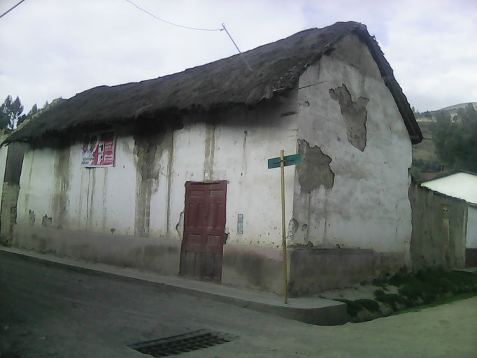 CONSTRUCCIONES DEL RECUERDO DE LA CIUDAD DE JESÚS - LAURICOCHA
