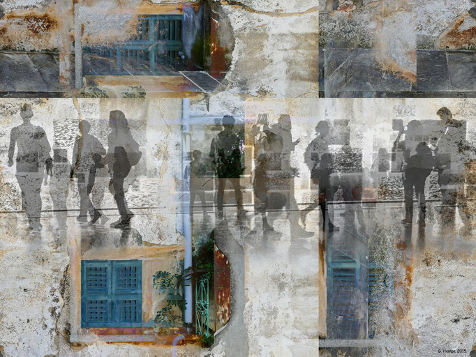 Walking people through Italy