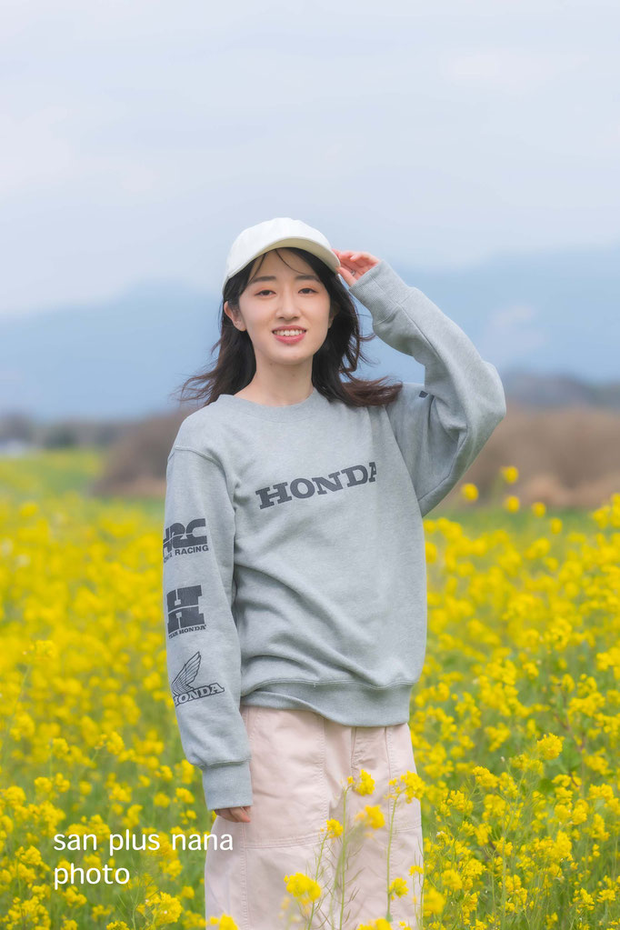 ご成人記念 筑後川の菜の花に囲まれて