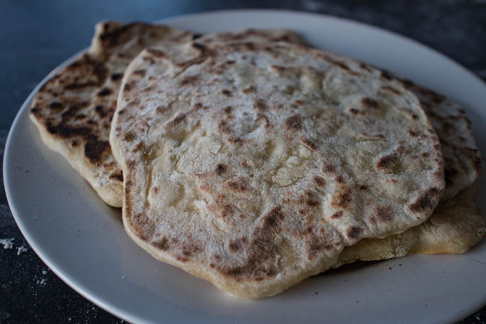 Indisches Naan Brot selber machen - ganz einfach und lecker