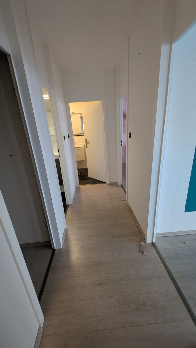 Flur Richtung Schlafzimmer/Bad