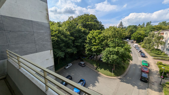 Ausblick 5. Etage auf Hauseinfahrt