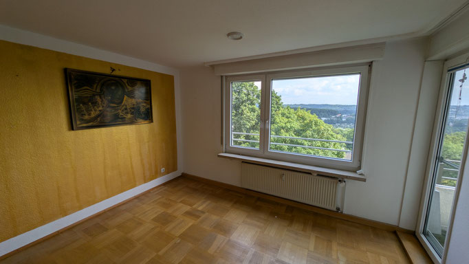 großes Wohnzimmerfenster