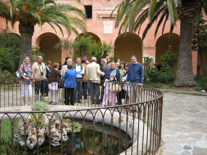 La cour intérieur du couvent de Corbara