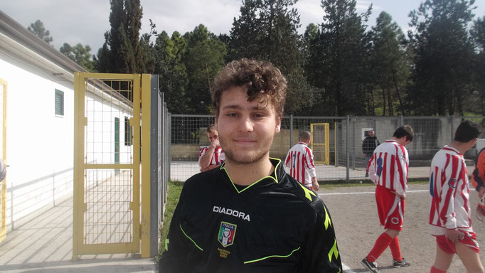 l'arbitro Gianluca Nicastro (sezione AIA di Avellino)