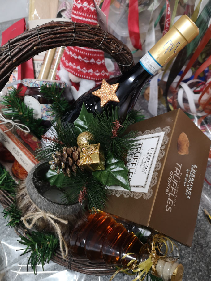 Geschenkkorb groß.