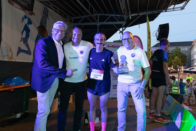 Darmstädter Lauf-Treff beim Darmstädter Merck Stadtlauf 2025, Foto: Christa Daum