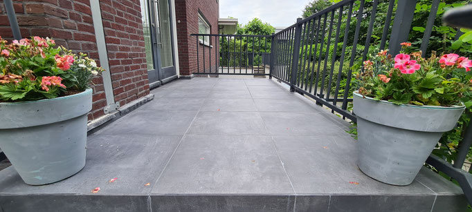 BTK Tegelzetters Venlo - trap en bordes te Venlo