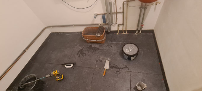 BTK Tegelzetters Venlo - nieuwe tegelvloer te Kessel