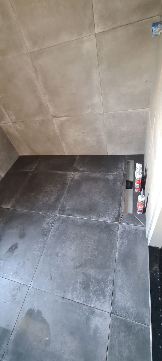 BTK Tegelzetters Venlo - badkamer renovatie Beegden