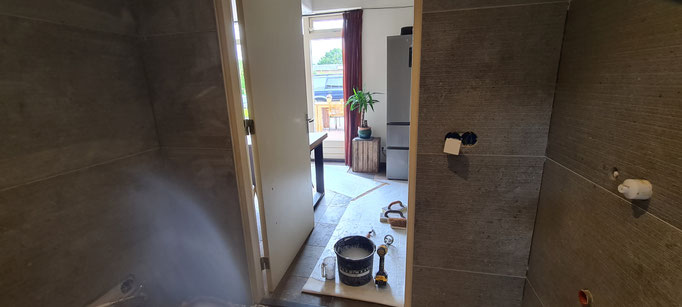BTK Tegelzetters Venlo - nieuwe badkamer te Grubbenvorst