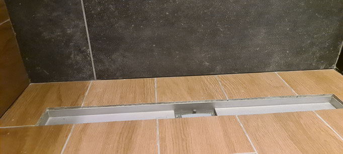 BTK Tegelzetters Venlo - kitwerk badkamer te Venlo