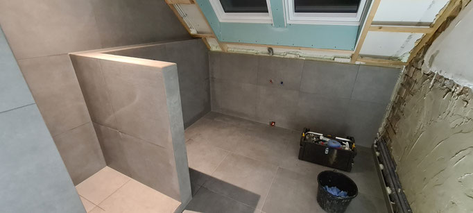 BTK Tegelzetters Venlo - tegelwerk badkamer te Linne