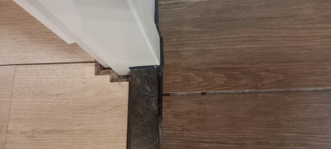 BTK Tegelzetters Venlo - tegelvloer repareren badkamer te Helden