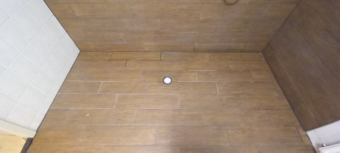 BTK Tegelzetters Venlo - tegelvloer repareren badkamer te Helden