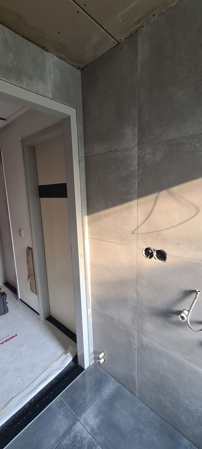 BTK Tegelzetters Venlo - badkamer renovatie Beegden