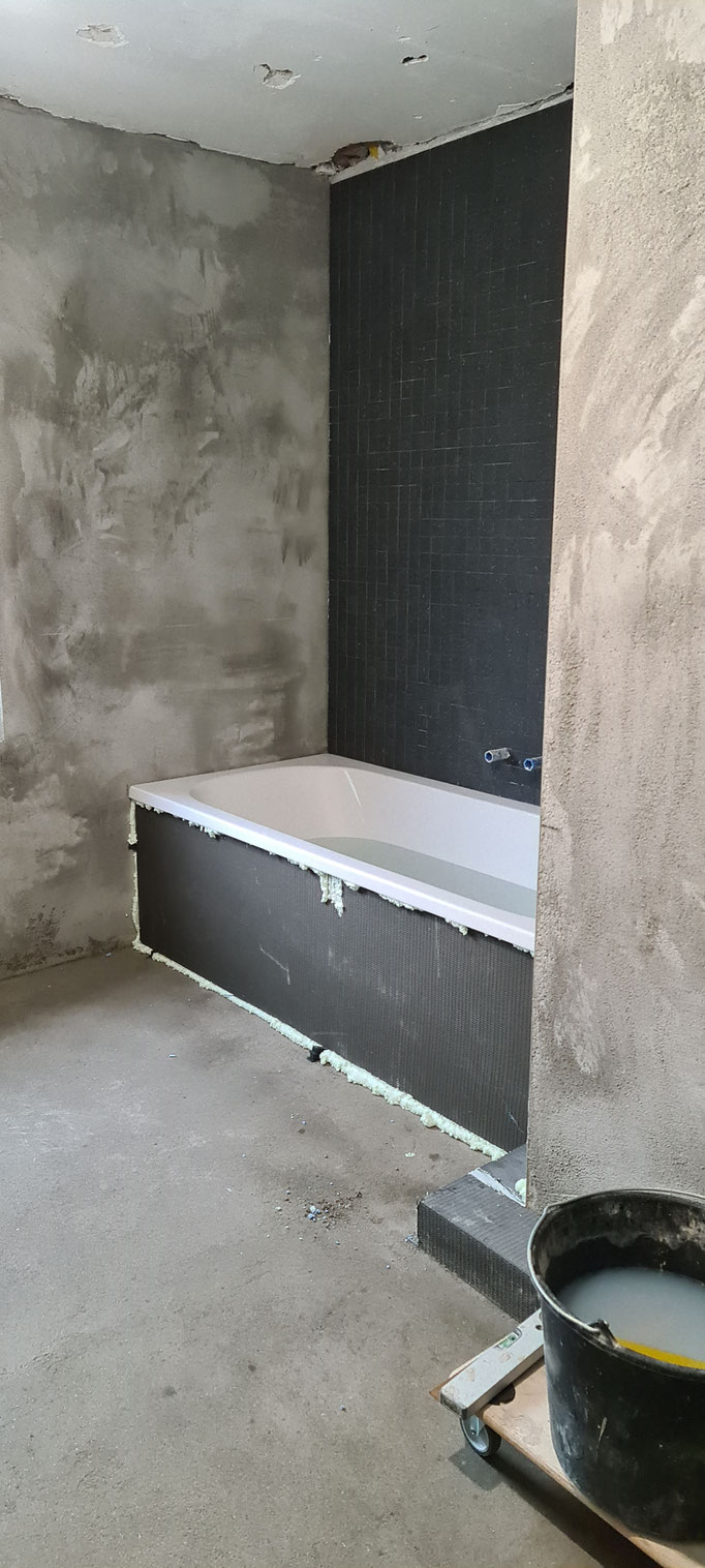 BTK Tegelzetters Venlo - renovatie badkamer te Herkenbosch - metselwerk