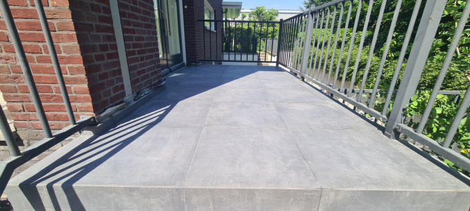 BTK Tegelzetters Venlo - trap en bordes te Venlo