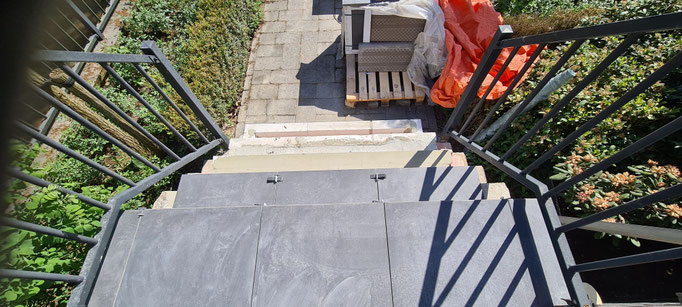 BTK Tegelzetters Venlo - trap en bordes te Venlo