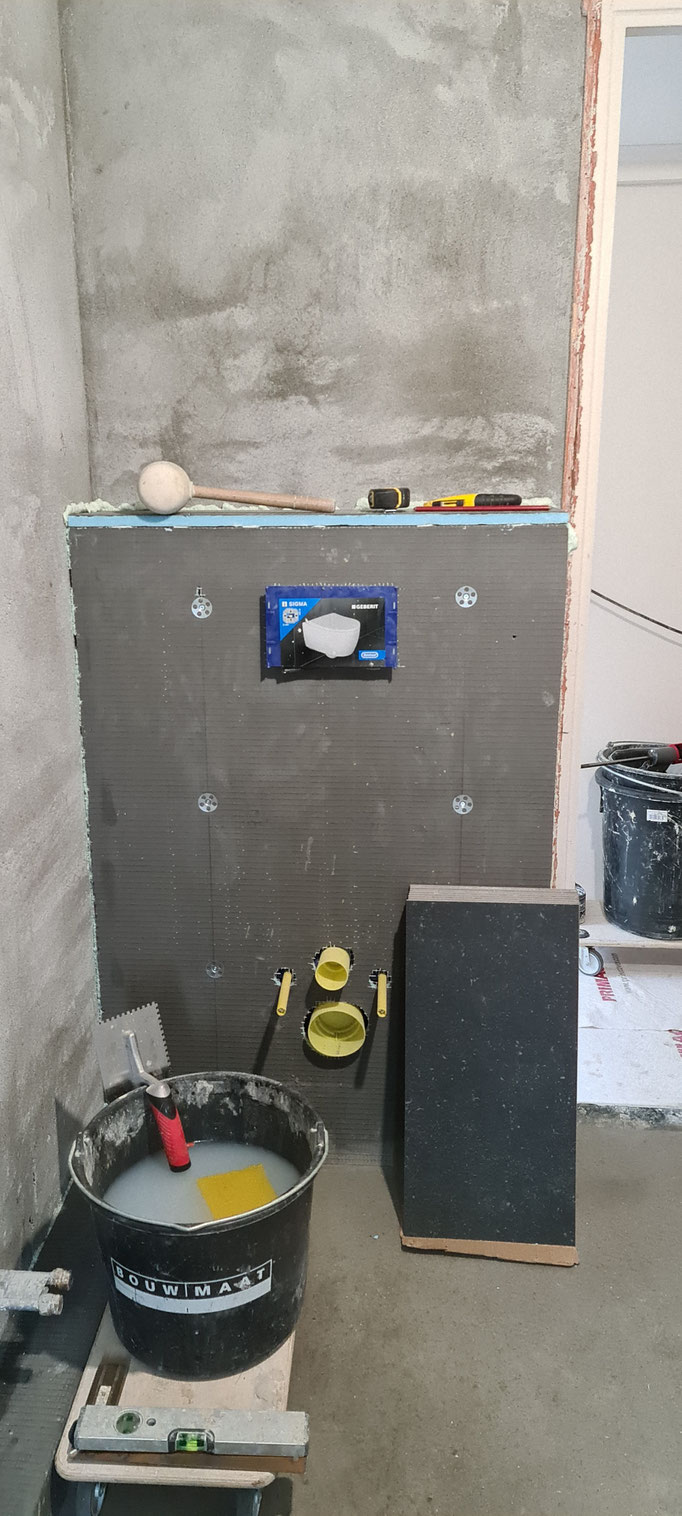 BTK Tegelzetters Venlo - renovatie badkamer te Herkenbosch - metselwerk