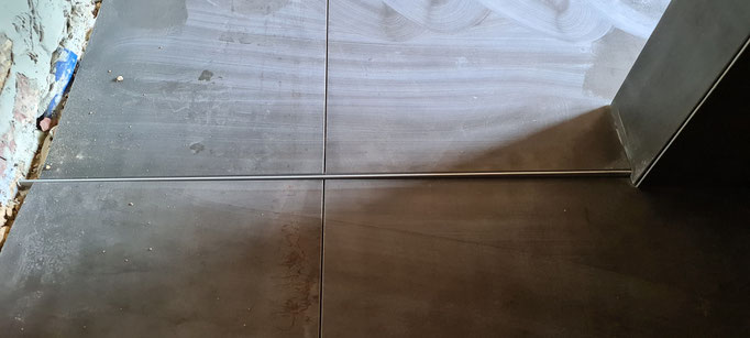 BTK Tegelzetters Venlo - tegelwerk inwassen  - badkamer te Simpelveld