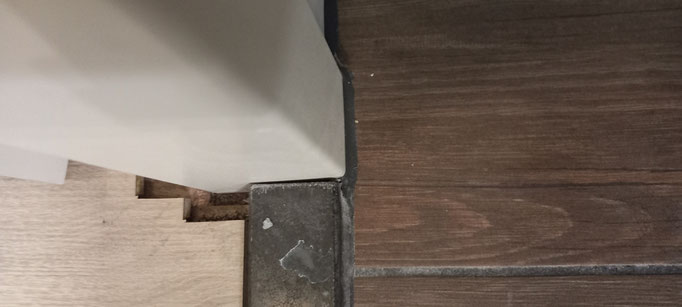 BTK Tegelzetters Venlo - tegelvloer repareren badkamer te Helden