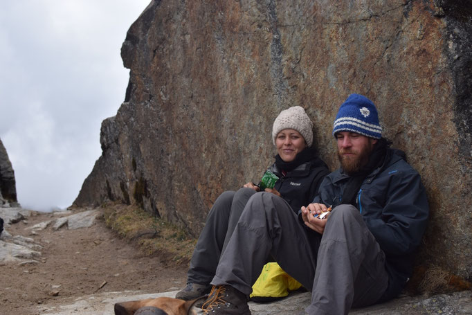 verdiente Pause am höchsten Punkt der Wanderung