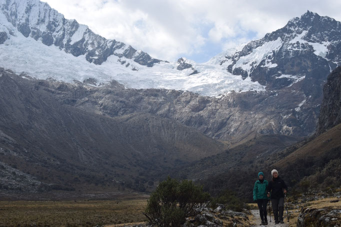 wunderschöne Gletscher und Bergwelt