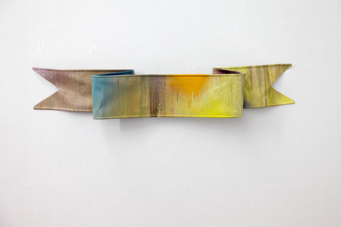 Matthias Moravek · „ohne Titel“ Öl auf Leinwand, Aluminium, 2018