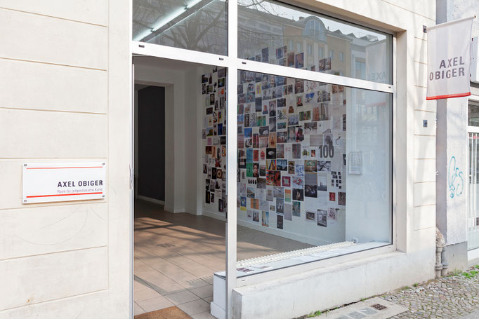 "100", Aussenansicht