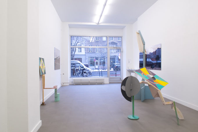Ausstellungsansicht "seit wir letztens über zukunft sprachen" – Juliane Duda und Hanna-Mari Blencke, 6.11.2021 – 20.01.2022. Axel Obiger, Berlin