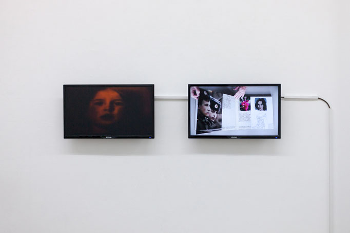 Marikke Heinz-Hoek · FLACKERN Videoloop, 2004 und DIE STUBE / EIN KÜNSTLERBUCH Videoloop, 2015