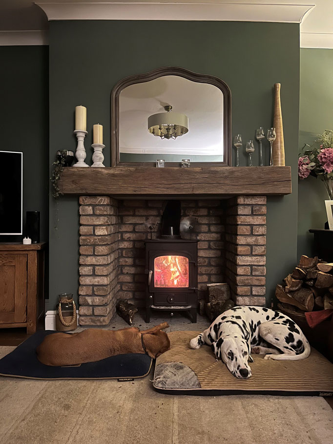 Fireplace Chamber Set in Retro Barn Stock with Extended Side Returns
