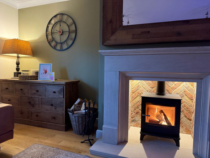 Fireplace Chamber  Set in Birkdale Blend_Herringbone