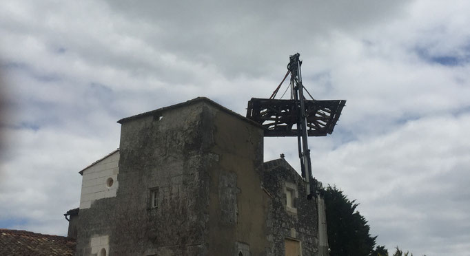 Enlèvement de la vieille charpente