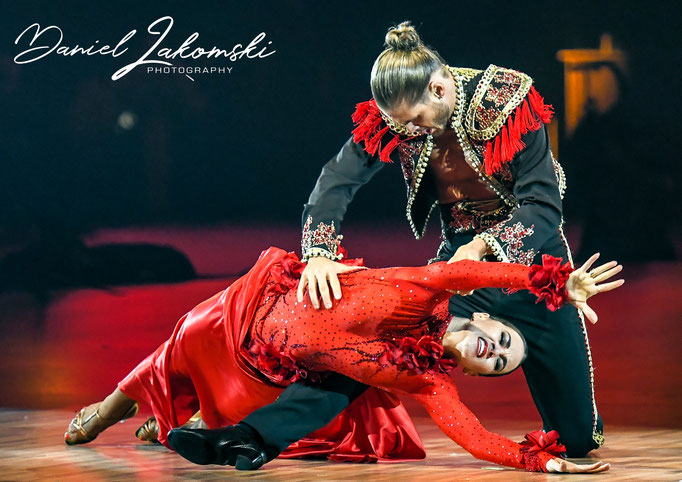 Renata Lusin / Rurik Gislason / Let s Dance